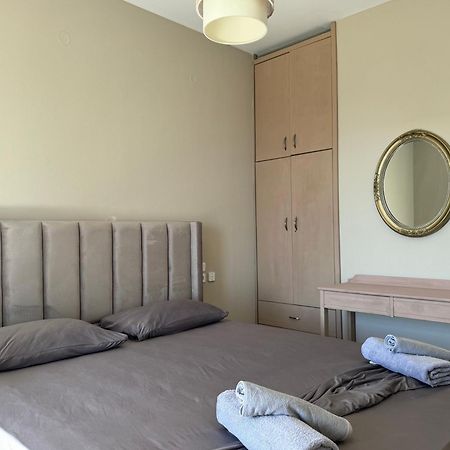 Golden View Appartement Agia Pelagia  Buitenkant foto