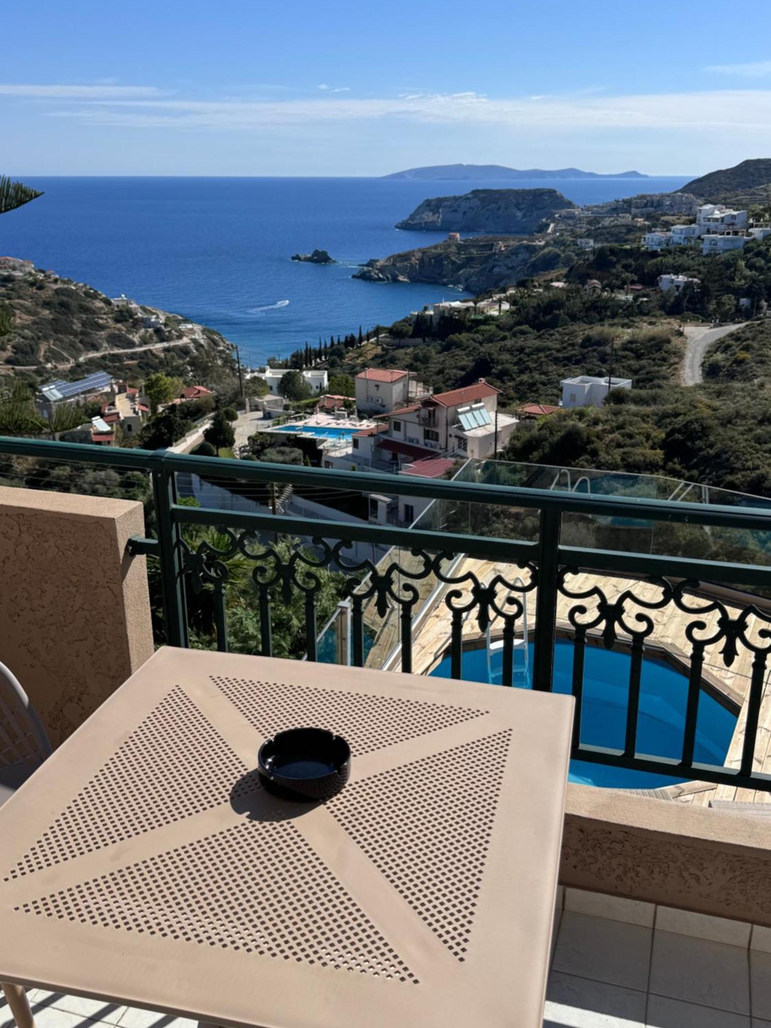 Golden View Appartement Agia Pelagia  Buitenkant foto